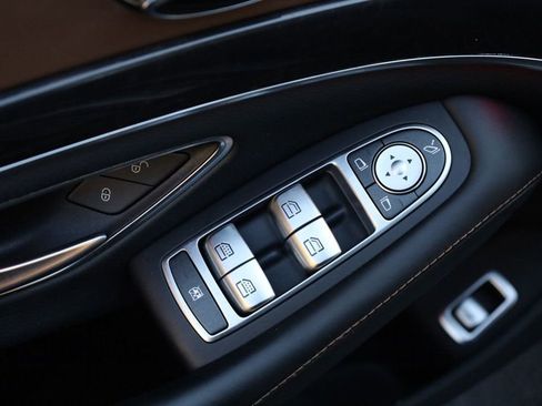Used 2018 Mercedes-Benz S 560 S 560 4MATIC Sedan image 42