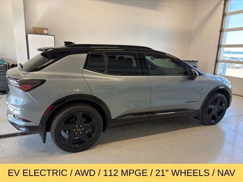 New 2026 Chevrolet Equinox EV RS AWD/4WD image 2