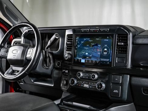 Used 2023 Ford F250 Lariat w/ Lariat Ultimate Package AWD/4WD image 25