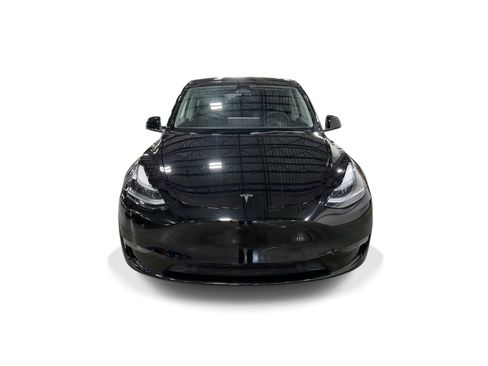 Certified 2023 Tesla Model Y Long Range AWD/4WD image 2