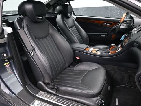 Used 2009 Mercedes-Benz SL 550 w/ Premium I Pkg image 13