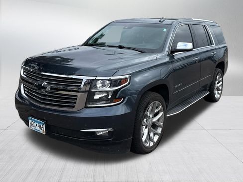 Used 2019 Chevrolet Tahoe Premier AWD/4WD image 3