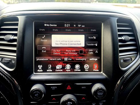 Used 2017 Jeep Grand Cherokee SRT image 27