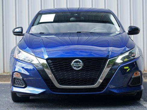 Used 2022 Nissan Altima 2.5 SR FWD image 6