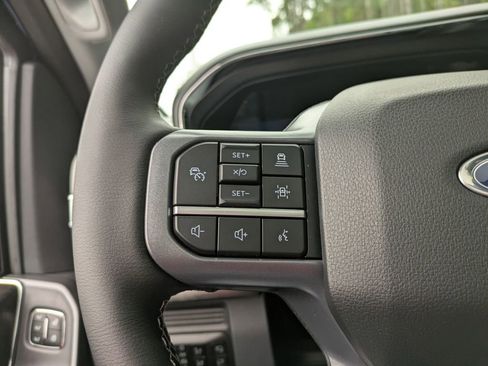 New 2026 Ford F250 Lariat w/ Black Appearance Package AWD/4WD image 28