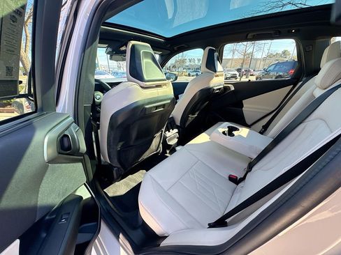 Used 2025 BMW X3 M50 w/ Premium Package image 31