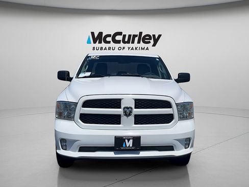 Used 2019 RAM 1500 Express AWD/4WD image 2