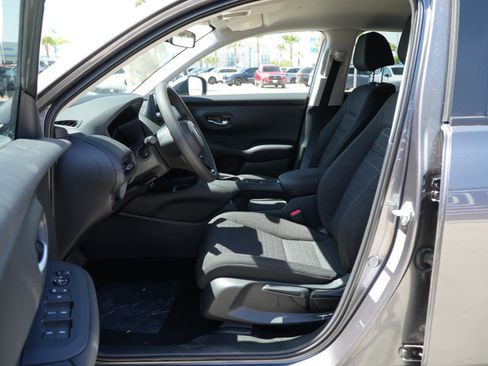 New 2026 Honda HR-V LX image 16