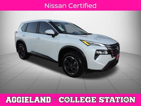 Certified 2024 Nissan Rogue SV image 1