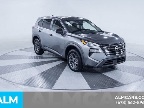 Used 2024 Nissan Rogue S FWD image 14