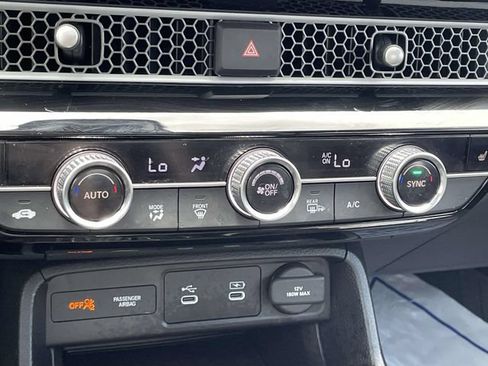 Used 2025 Honda Civic Sport image 39