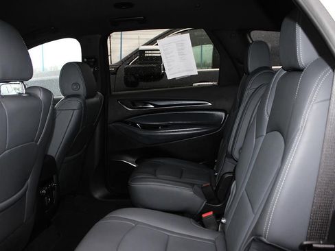 Used 2023 Buick Enclave Essence w/ Sport Touring Edition image 36