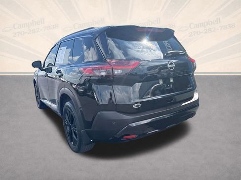 Used 2023 Nissan Rogue SV w/ SV Premium B Package image 3