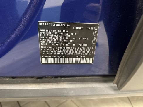 Used 2021 Volkswagen ID.4 Pro S w/ Gradient Package image 39