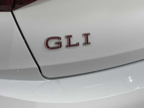 Used 2023 Volkswagen Jetta GLI Autobahn FWD image 28