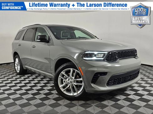 Used 2024 Dodge Durango GT image 1