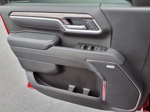 Used 2025 Chevrolet Silverado 3500 LTZ w/ LTZ Plus Package image 21