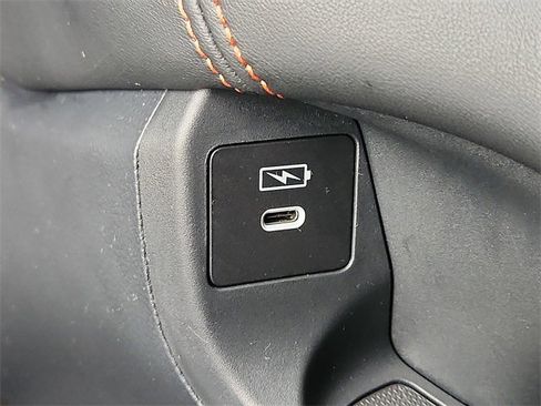 Used 2025 Honda HR-V Sport image 26