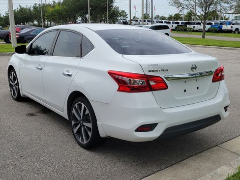 Used 2017 Nissan Sentra S FWD image 4