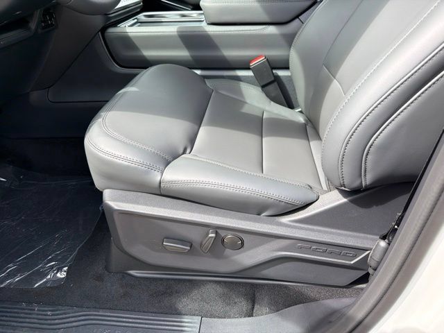 New 2027 Ford Expedition Active AWD/4WD image 15