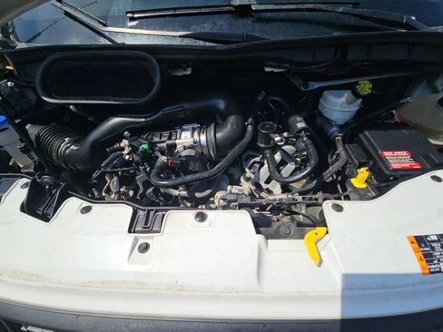 Used 2022 Ford Transit 250 Medium Roof RWD image 6