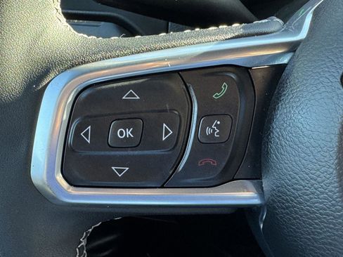 Certified 2025 Jeep Wrangler Sahara w/ Safety Group AWD/4WD image 19