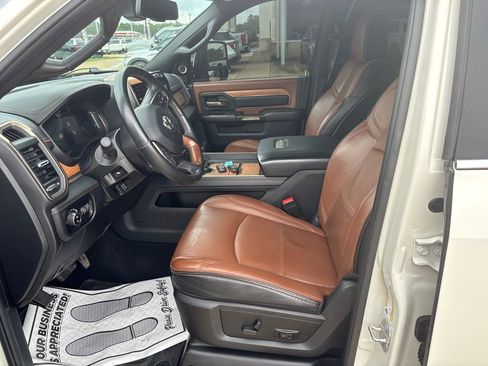 Used 2024 RAM 3500 Limited w/ Towing Technology Group AWD/4WD image 10