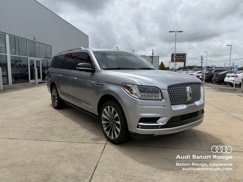Used 2020 Lincoln Navigator L Reserve RWD image 4