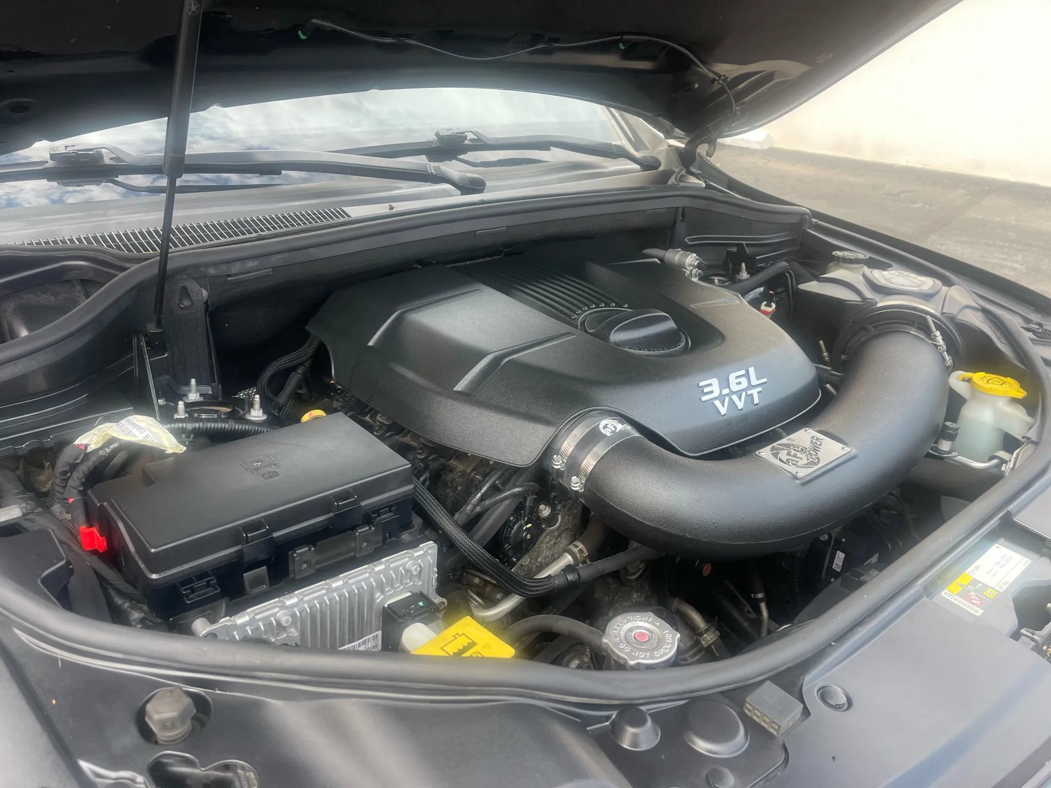 Used 2014 Jeep Grand Cherokee Limited AWD/4WD image 12