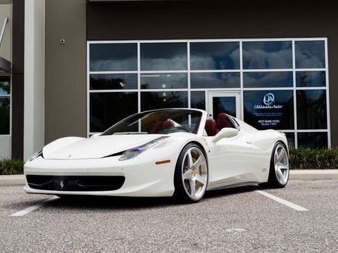 Used 2014 Ferrari 458 Spider image 7
