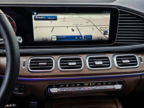 New 2026 Mercedes-Benz GLS 450 4MATIC image 20