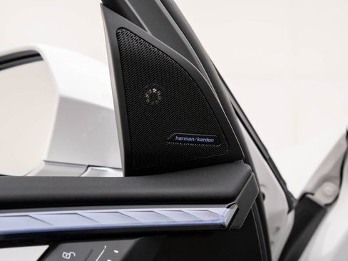 New 2026 BMW X3 xDrive30 image 13