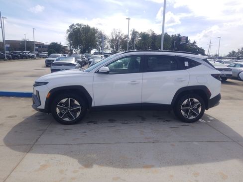 New 2025 Hyundai Tucson SEL AWD/4WD image 4