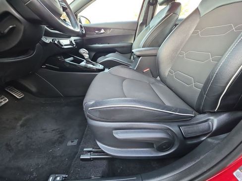 Used 2024 Kia Forte GT-Line image 15