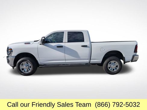 Used 2025 RAM 2500 Tradesman AWD/4WD image 2