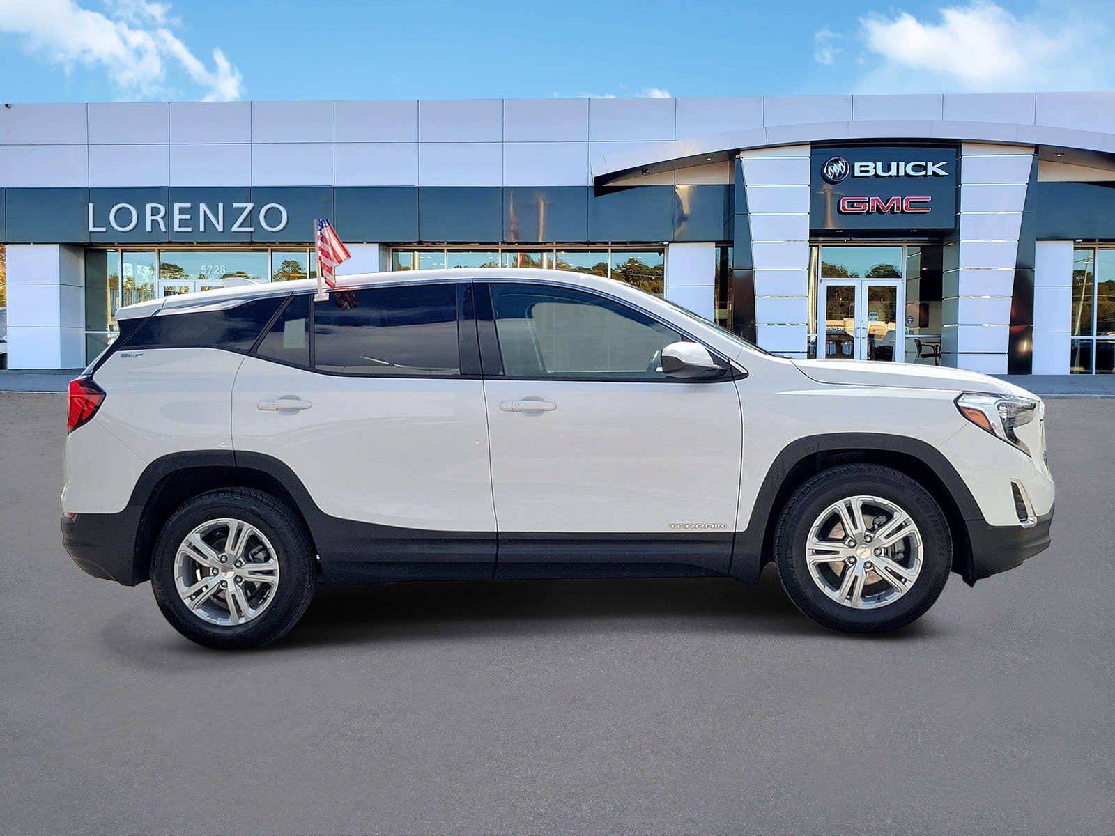 Used 2020 GMC Terrain SLE FWD image 4