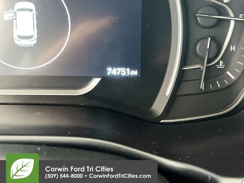 Used 2020 Hyundai Santa Fe Limited w/ Cargo Package AWD/4WD image 2
