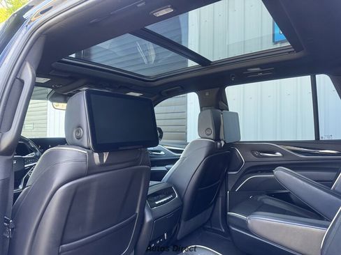 Used 2021 Cadillac Escalade Sport w/ Driver Assist Tech Package image 44