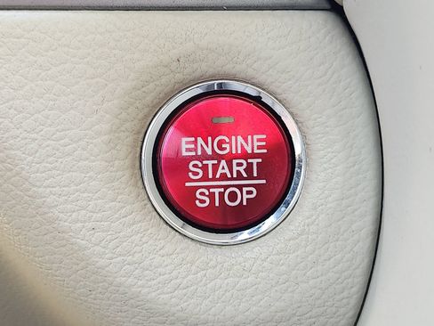 Used 2014 Acura RLX w/ Technology Package FWD image 25