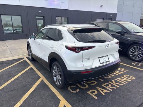 Used 2025 MAZDA CX-30 AWD 2.5 S w/ Preferred Package image 2