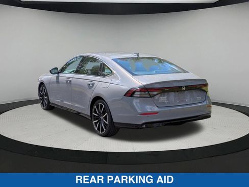 Used 2025 Honda Accord Touring image 6