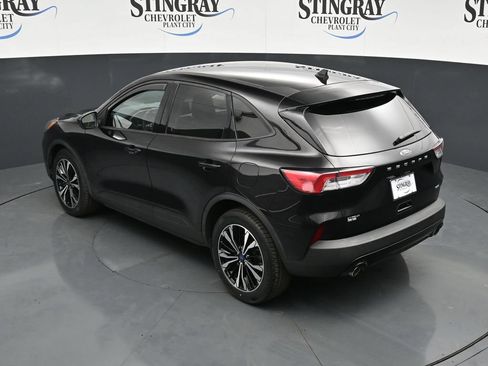 Used 2022 Ford Escape SE w/ SE Sport Appearance Package FWD image 25