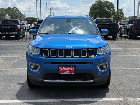 Used 2019 Jeep Compass Limited AWD/4WD image 2