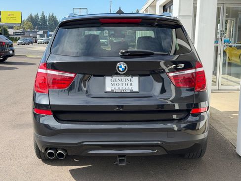 Used 2016 BMW X3 xDrive28i AWD/4WD image 4