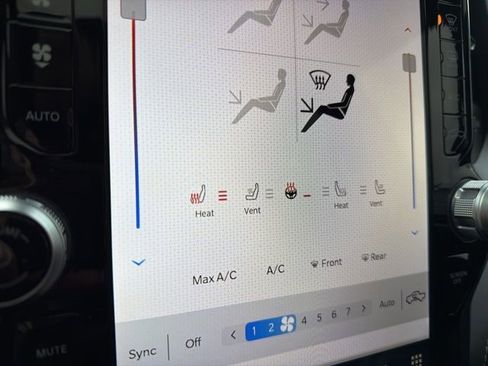 Used 2023 RAM 2500 Limited image 44