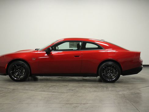 New 2024 Dodge Charger R/T w/ Plus Group image 5