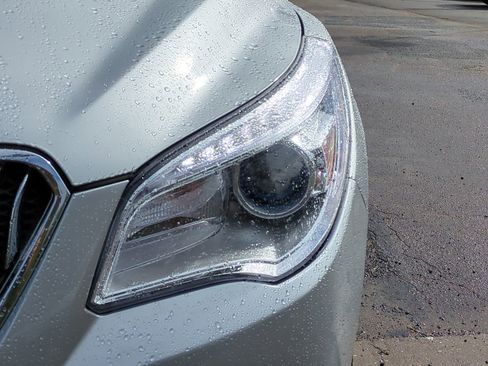 Used 2015 Buick Enclave Leather image 10