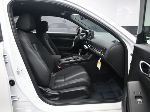 New 2026 Honda Civic Sport image 25