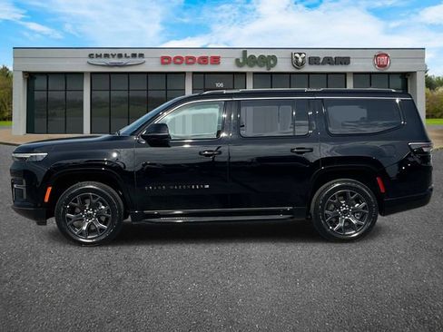 New 2026 Jeep Grand Wagoneer Limited AWD/4WD image 10