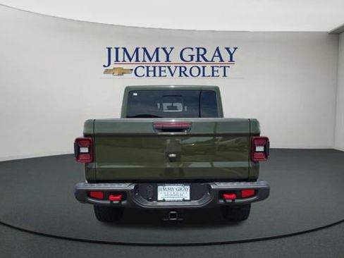 Used 2022 Jeep Gladiator Rubicon w/ LED Lighting Group AWD/4WD image 4